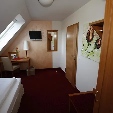 Schuberths Am Schloss Hotel
