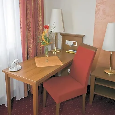 Schuberths Am Schloss Hotel 3*